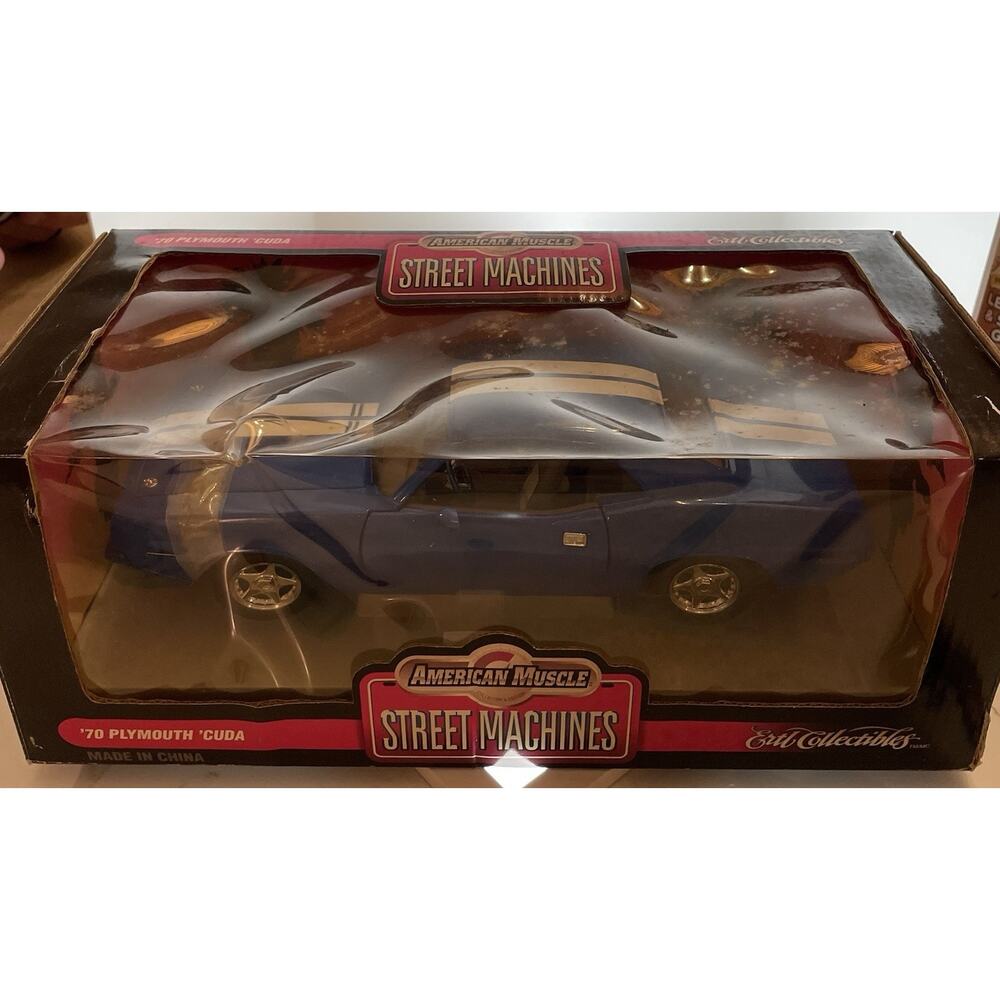 Vintage 1970 Plymouth Cuda Blue Car American Muscle Street Machines ERTL New Box